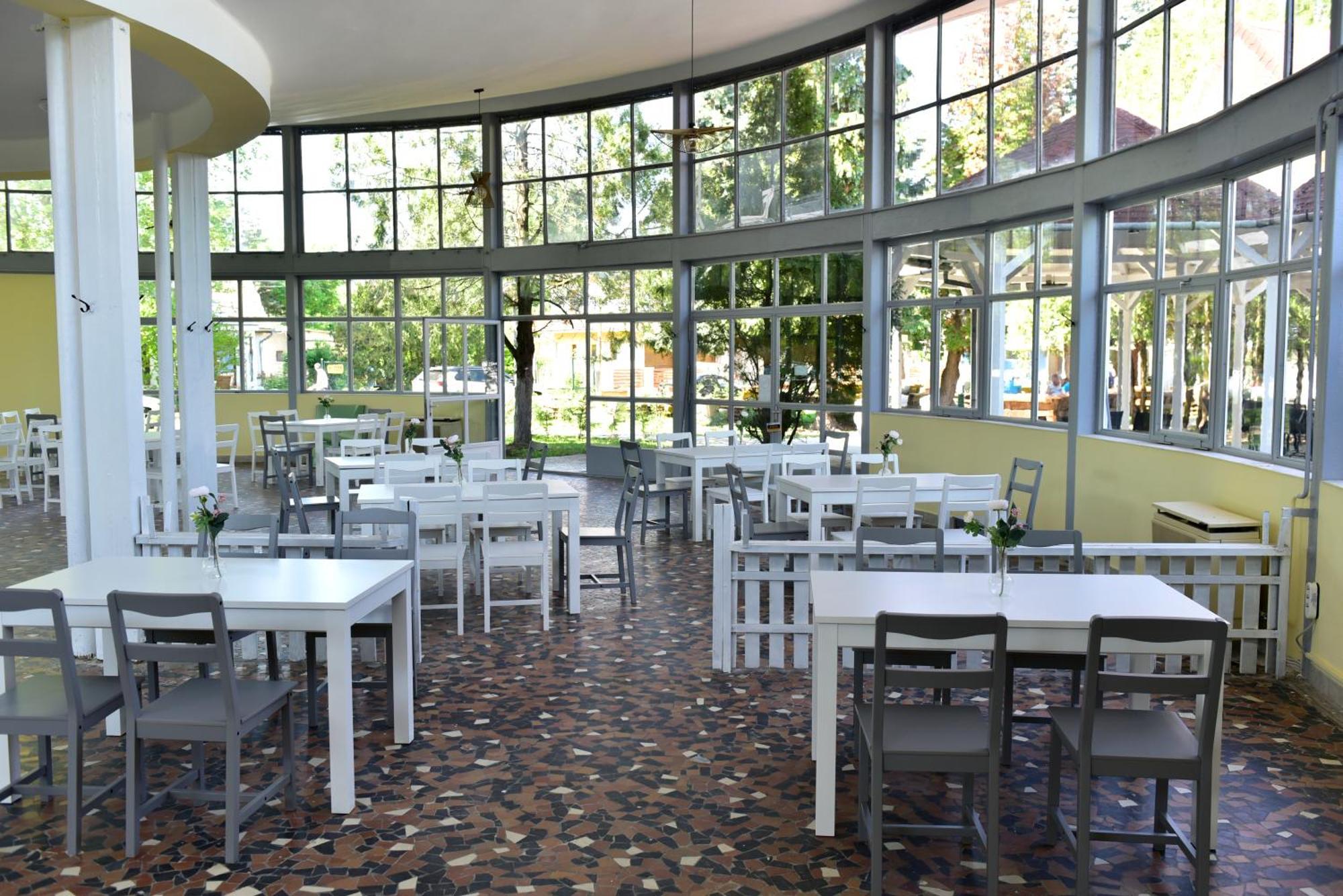 Zama Hotel 扎马迪 外观 照片